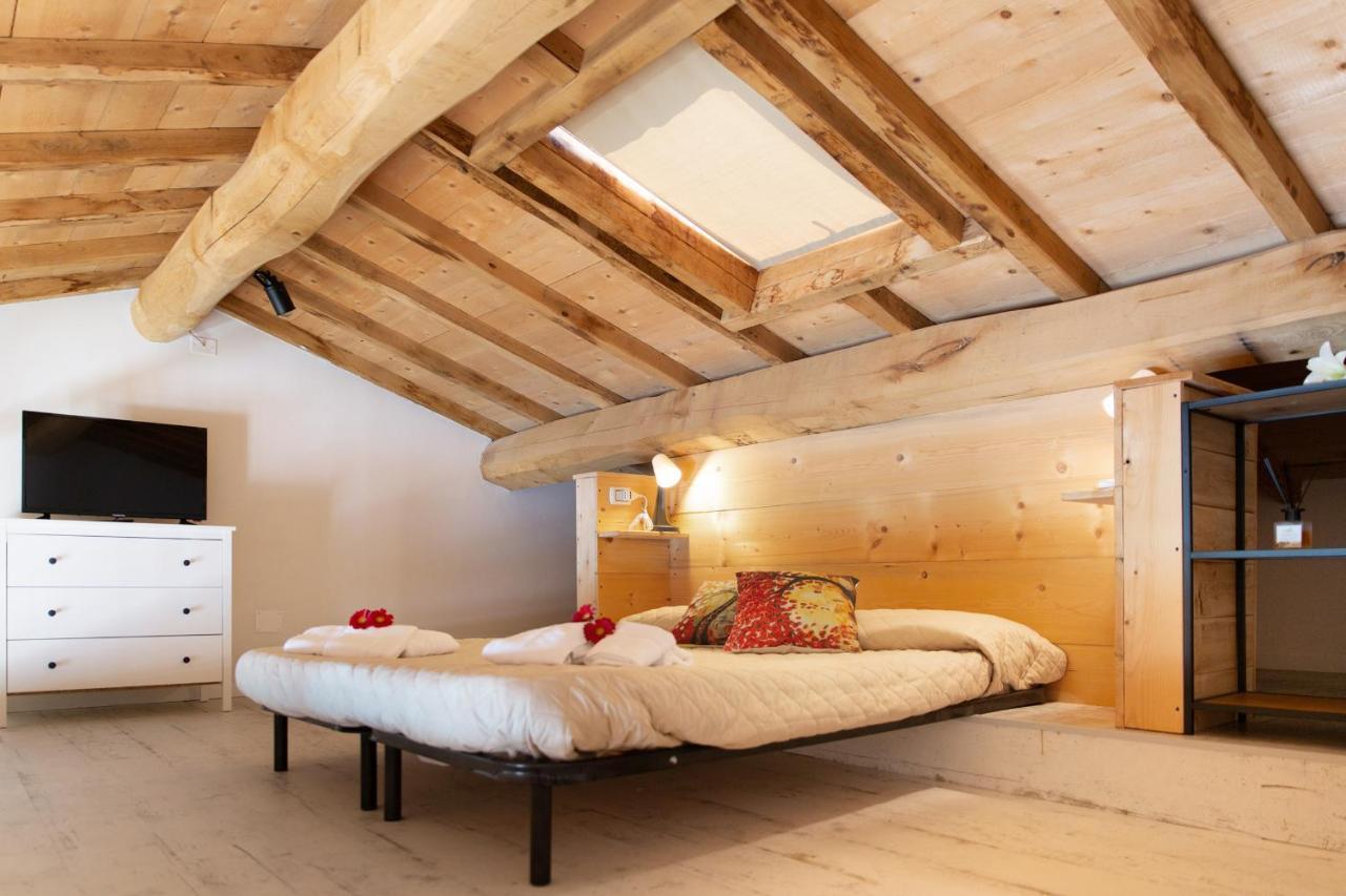 Appartement Casa Brigante Luxury With Pool à Capannori Extérieur photo