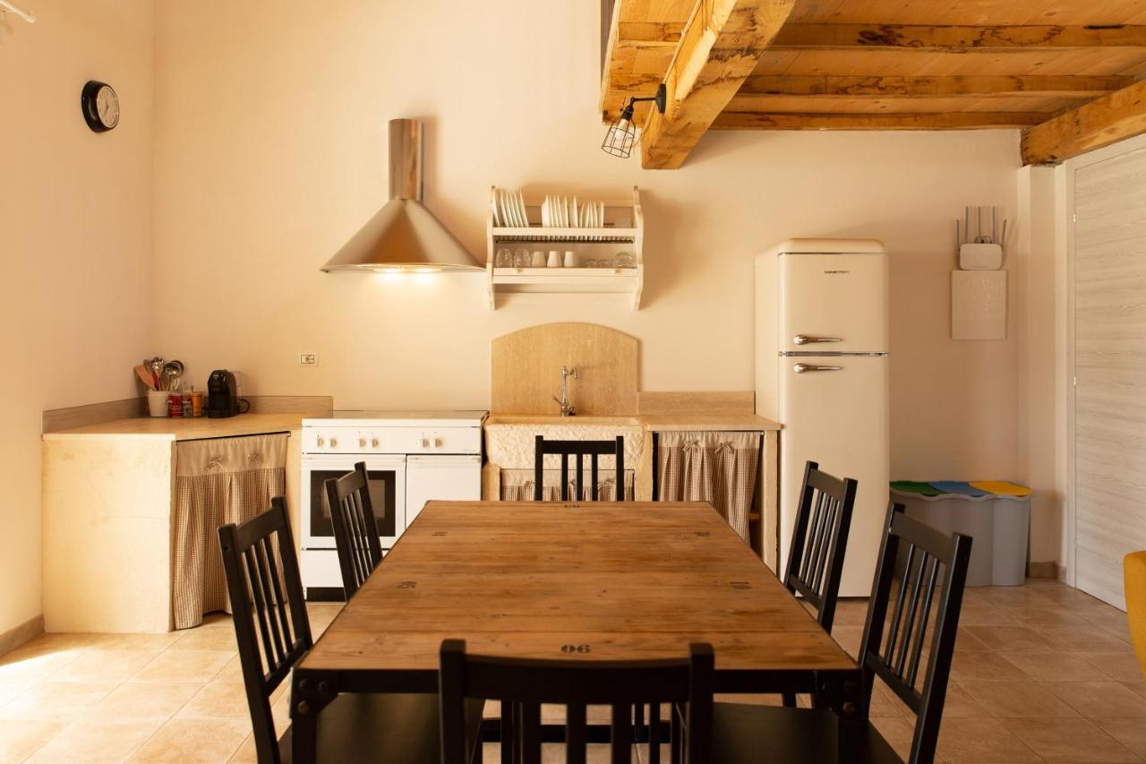 Appartement Casa Brigante Luxury With Pool à Capannori Extérieur photo